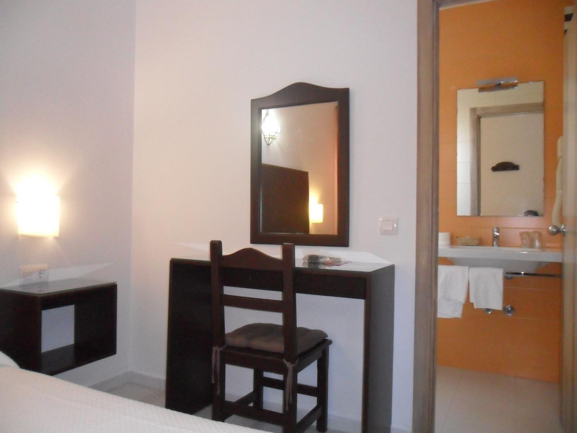 Hostal El Capi Саора Номер фото
